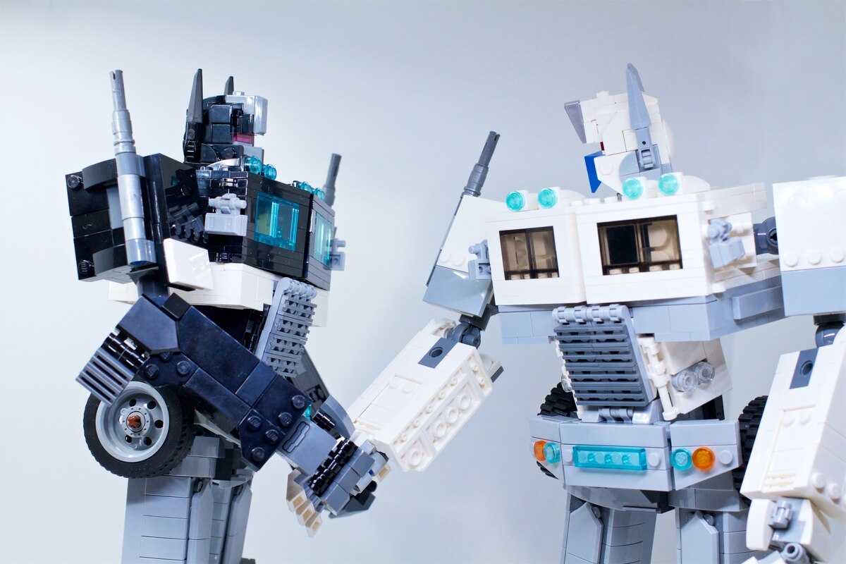 Transformers LEGO Nemesis Prime and Ultra Magnus Custom Builds